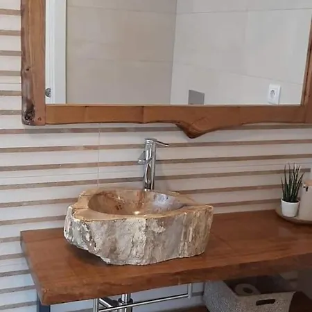 Villa Quinta Da Azenha Nespereira (Viseu)